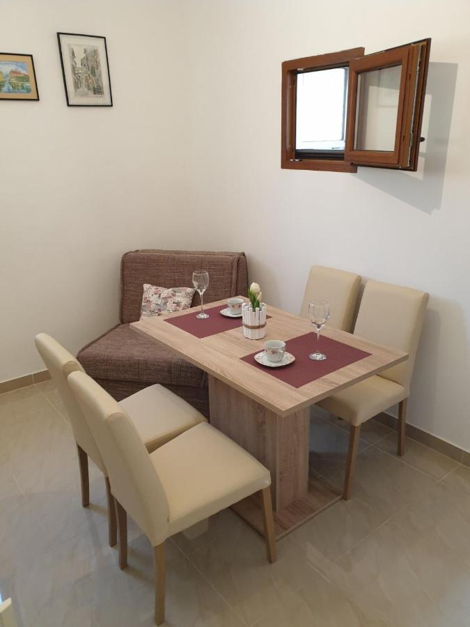 Vito Apartamento Starigrad Paklenica Exterior foto